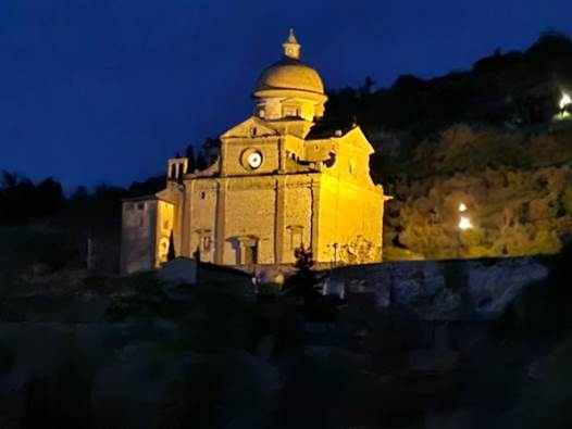 A building with a dome on top at night

Description automatically generated with low confidence